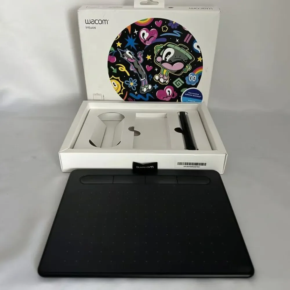 Wacom Intuos CTL-4100 Creative Pen Drawing Tablet Small Black w/ Box Pre-Owned